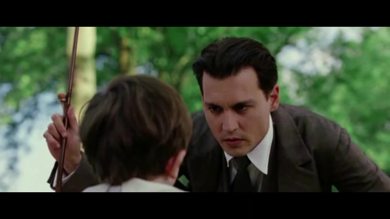 Hledání Země Nezemě (Johnny Depp Kate Winslet Julie Christie 2011 Drama Rodinný Životopisný) Cz dabing avi